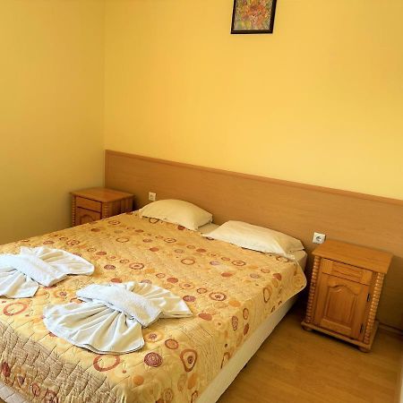 Bravo 1 Morenia Sunny Beach Exterior foto