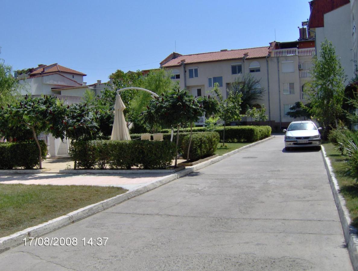 Bravo 1 Morenia Sunny Beach Exterior foto